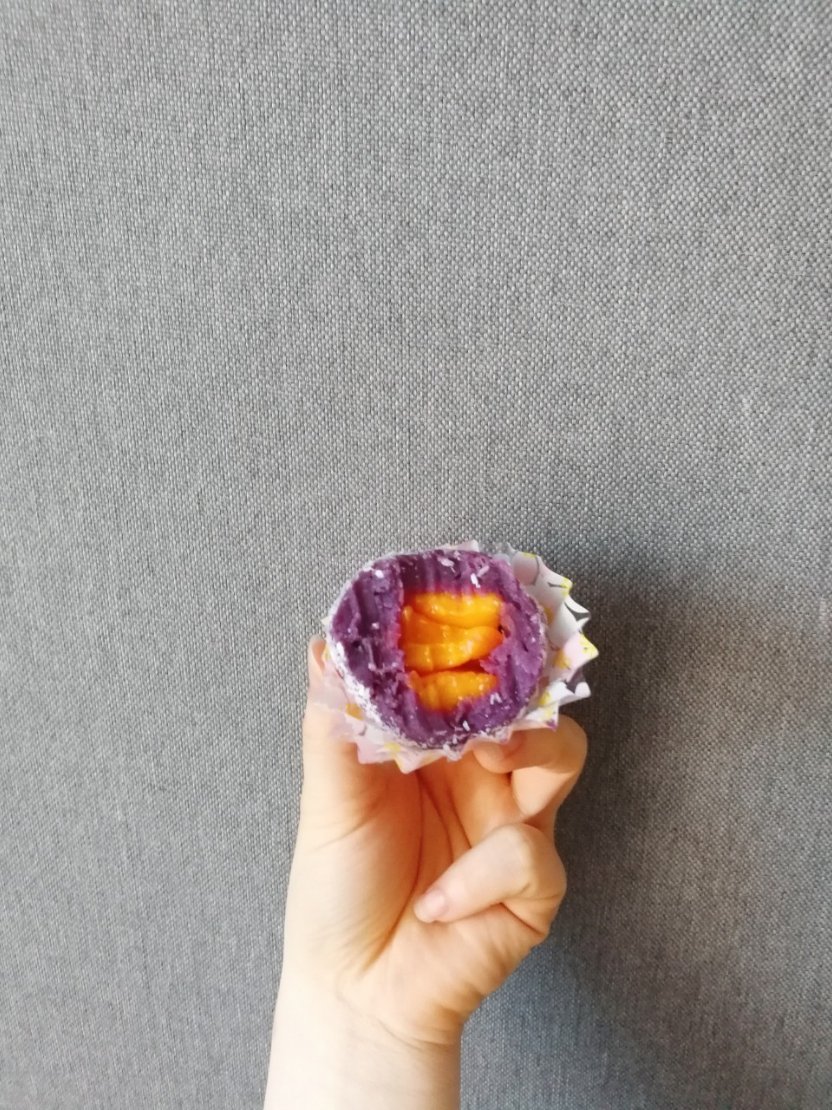 芒果椰蓉紫薯球