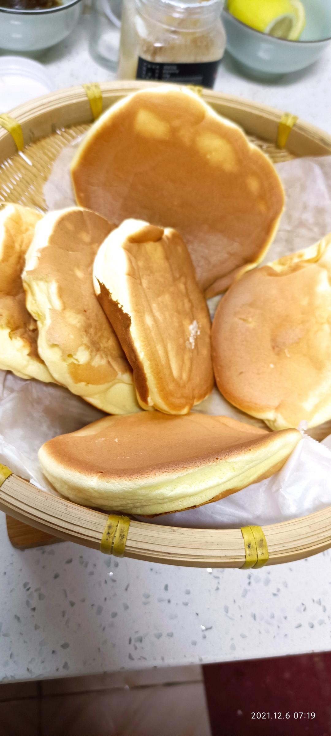 10分钟搞定网红舒芙蕾松饼🥞超松软『步骤详细附视频』『平底锅美食』