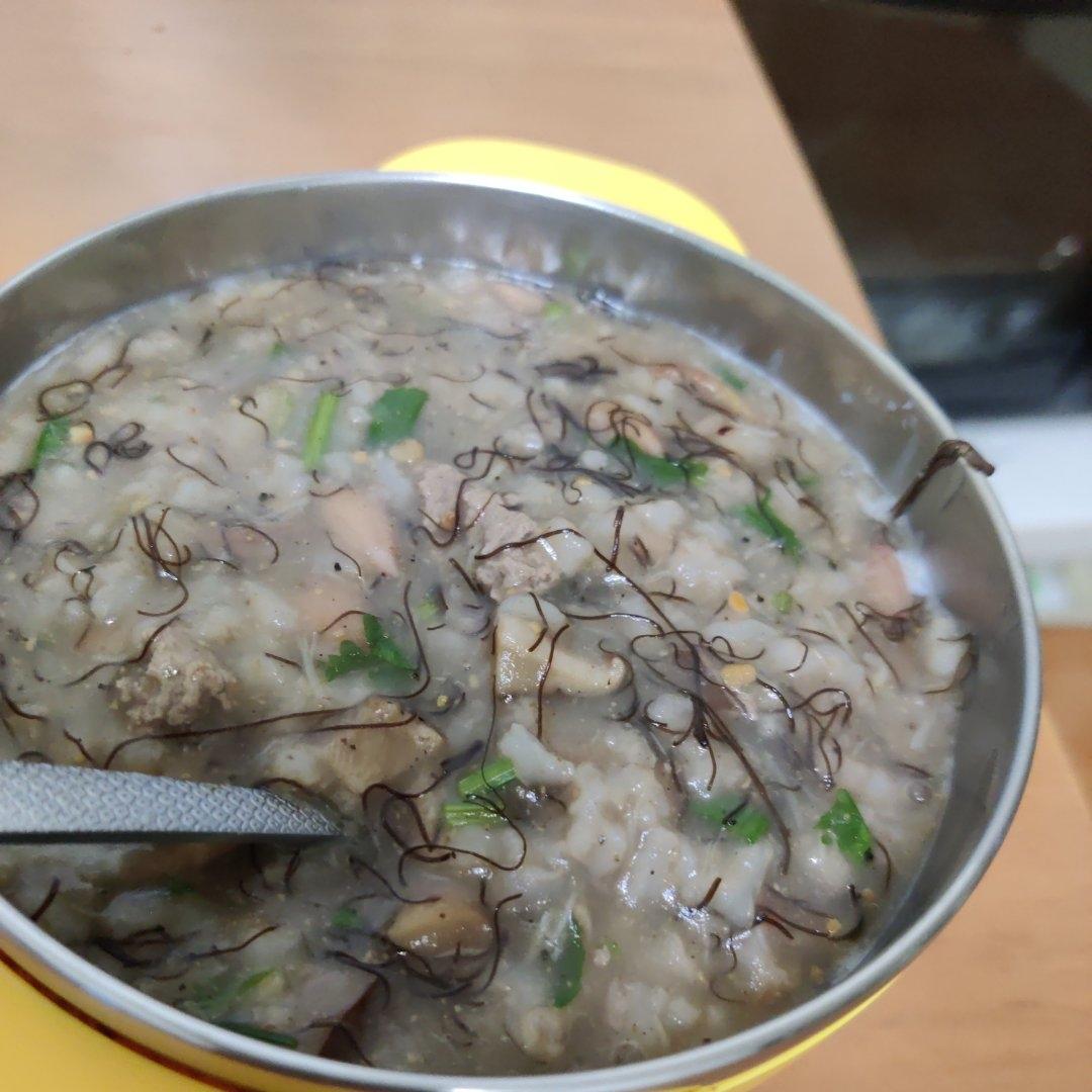 金猫咪食堂-发菜干蚝粥