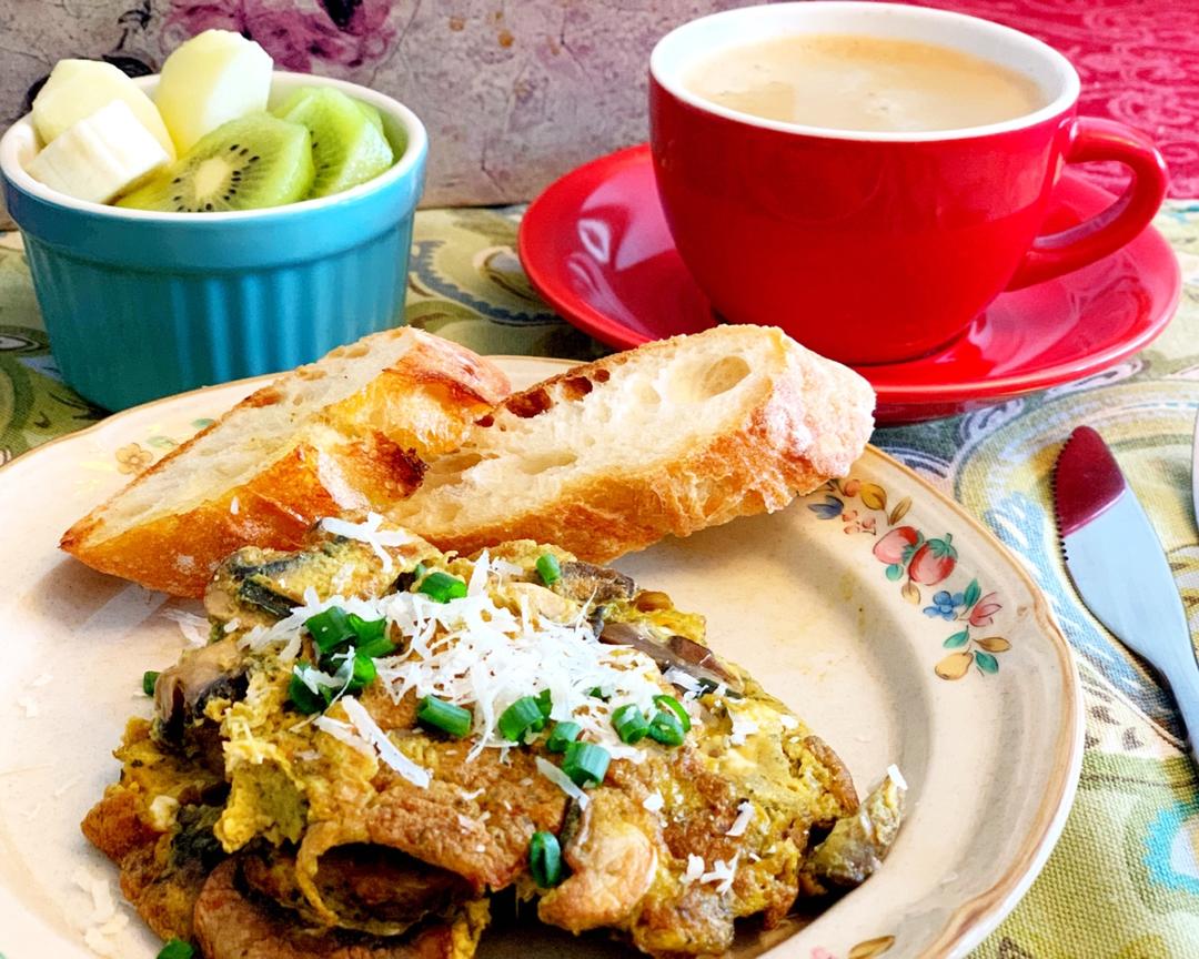 青酱蘑菇炒鸡蛋的做法