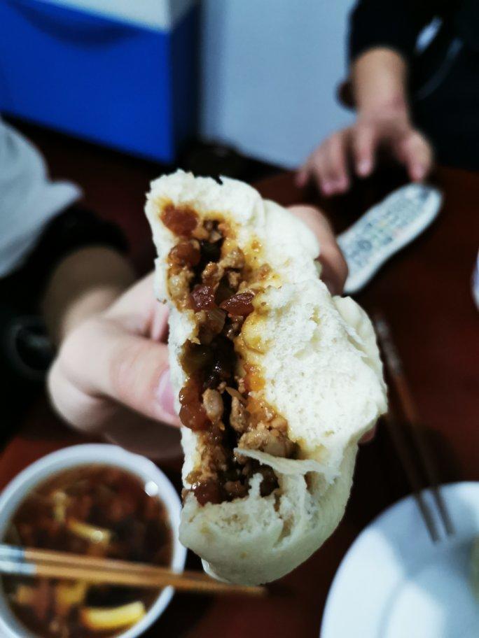 酱肉包 哎呀 太香了！
