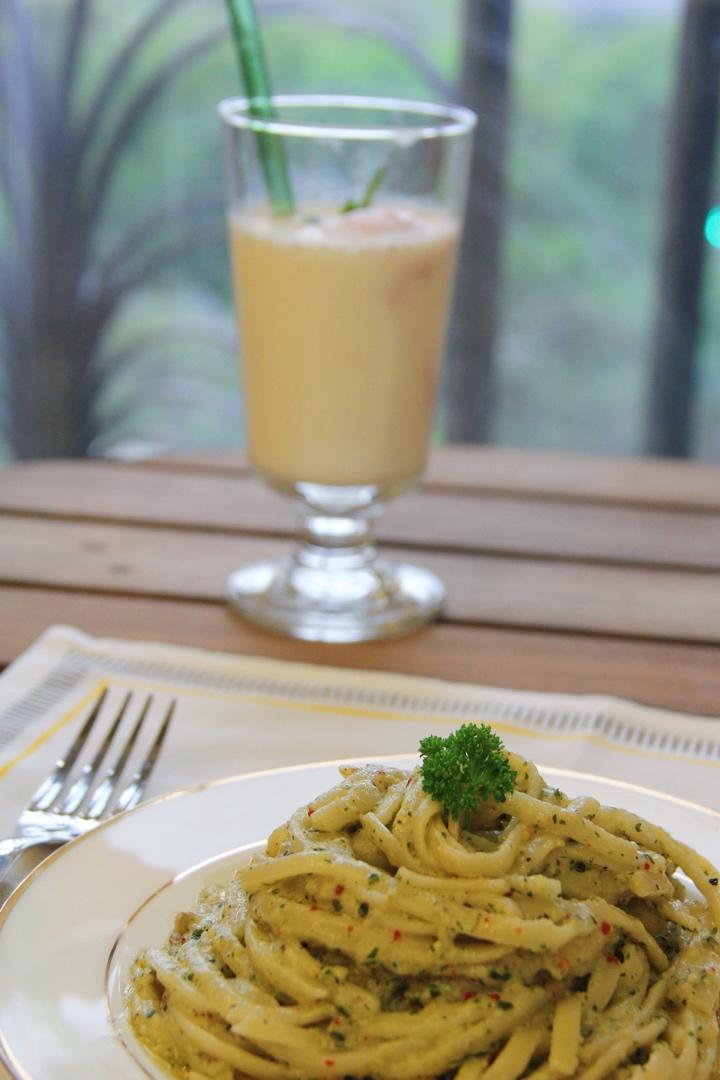 自制新鲜Pesto 传统罗勒松仁青酱意面酱