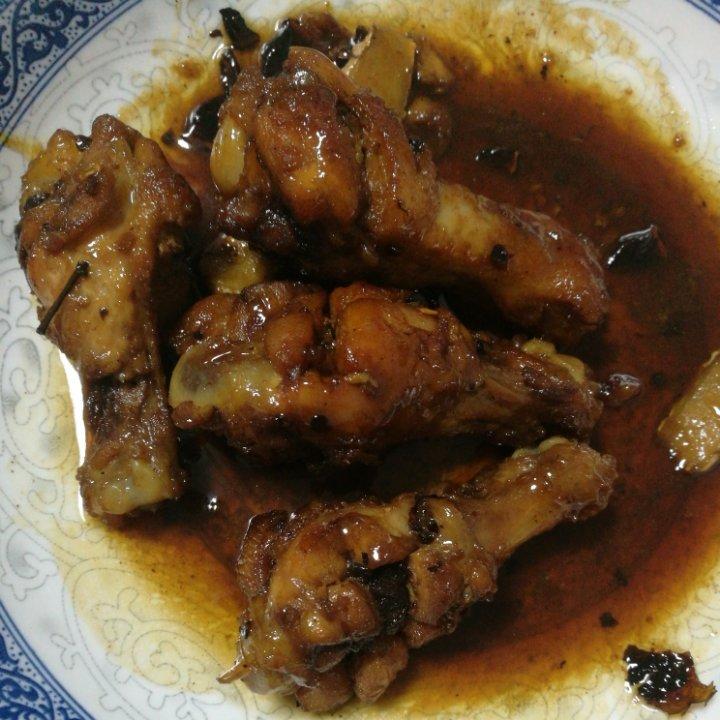 简单又美味的红烧鸡翅根
