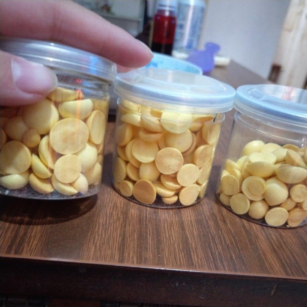 入口即化的无添加蛋黄溶豆