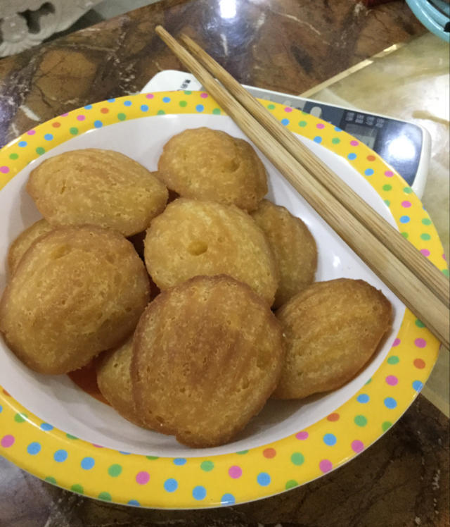 蜂蜜玛徳琳