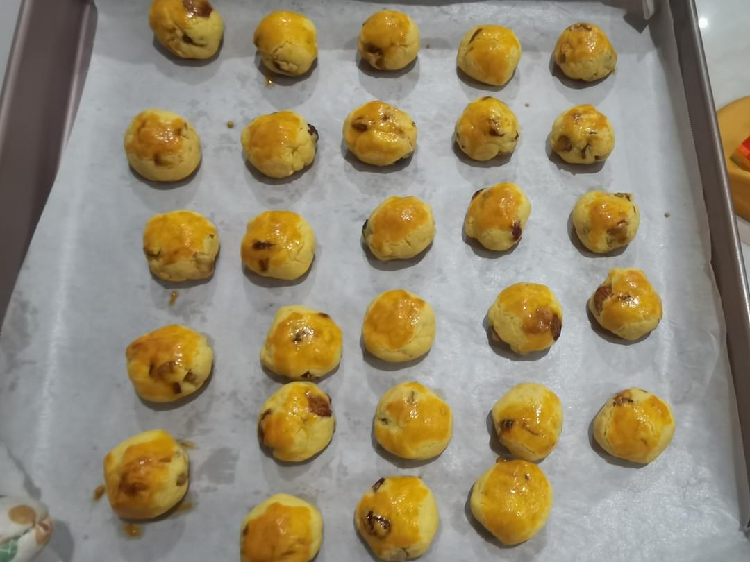 又香又酥的提子奶酥球