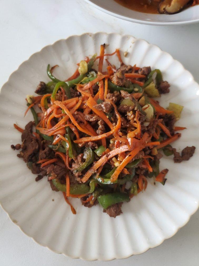 胡萝卜牛肉丝