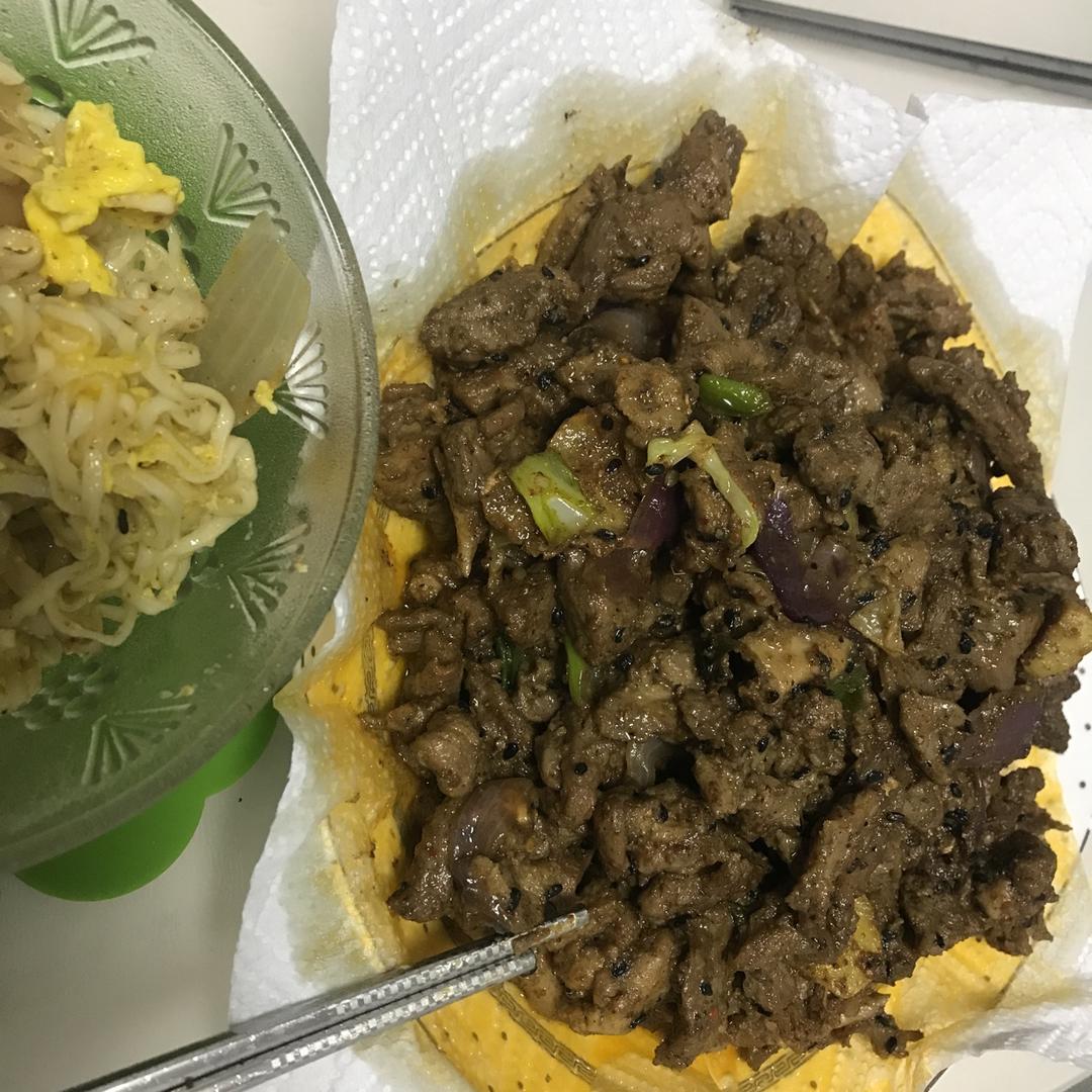 吃不到膻味的比烧烤更好吃的孜然羊肉🐏