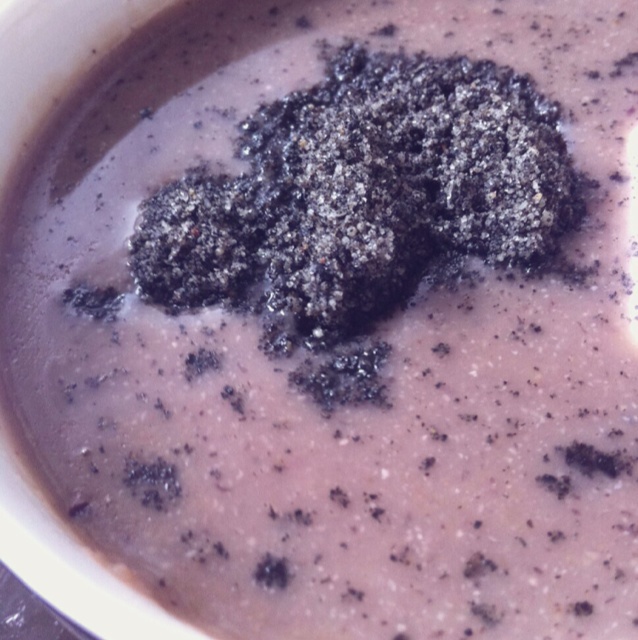 大枣银耳红豆薏仁米糊