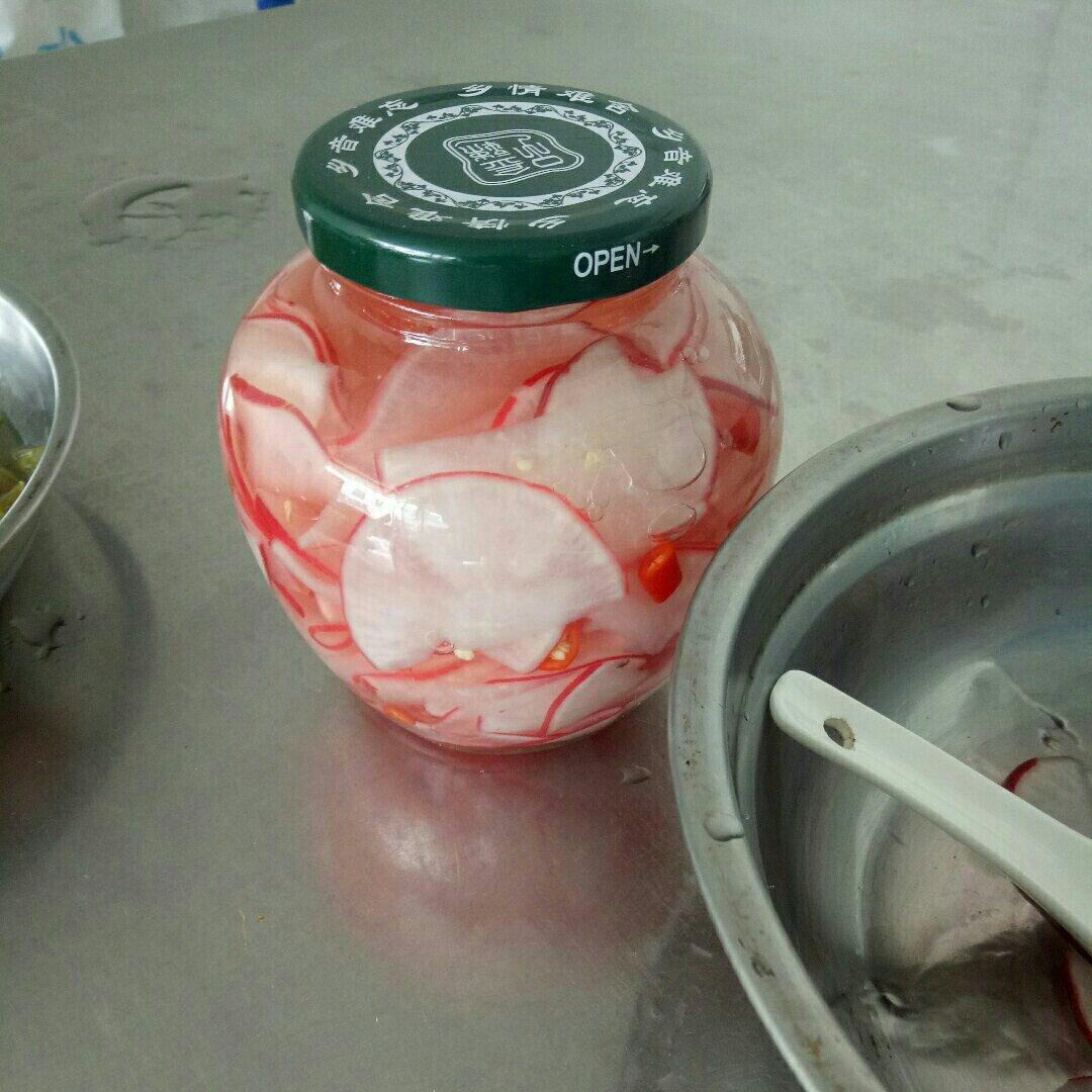 腌制酸萝卜