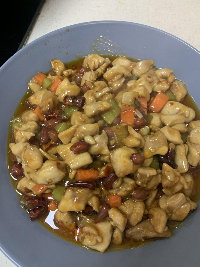 宫保鸡丁——简单版。