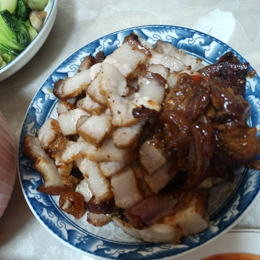 脆皮五花肉这样做 肥而不腻 巨香！！