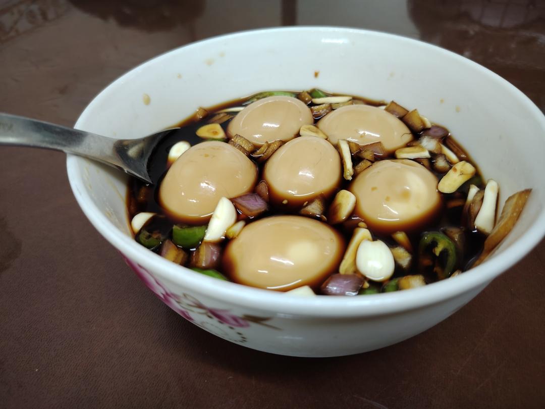 超级下饭的韩式溏心酱鸡蛋太好吃了