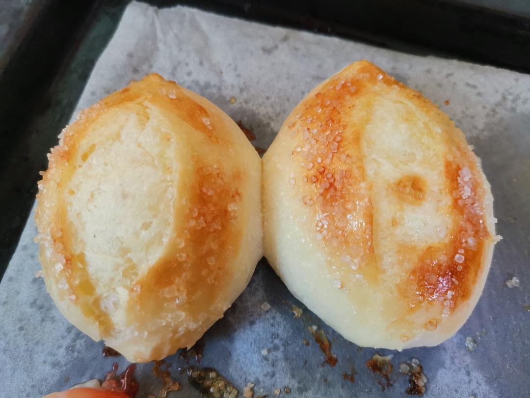 免揉隔夜冷藏，早上1小时就出炉三种小面包