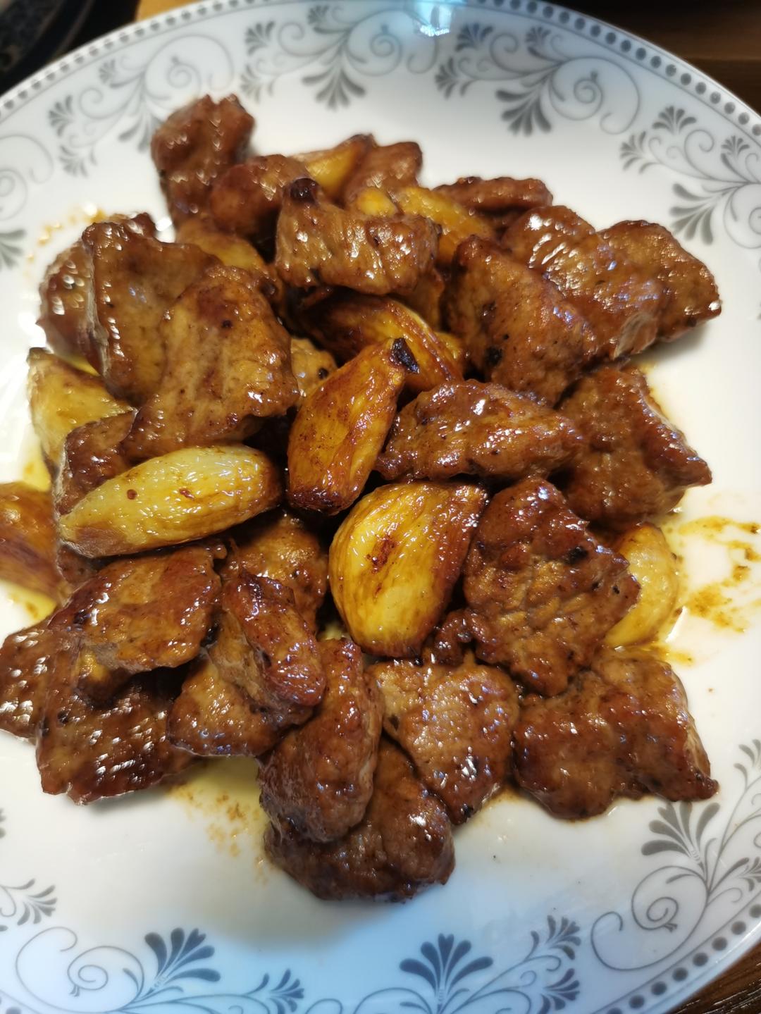 黑蒜子牛肉粒