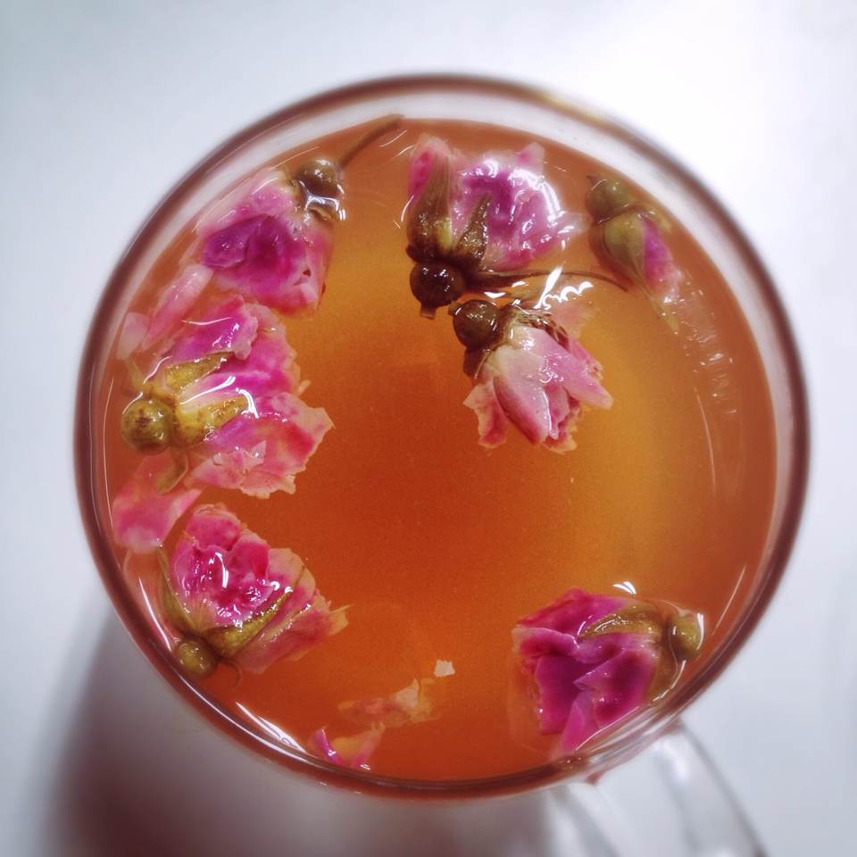 山楂玫瑰红糖水