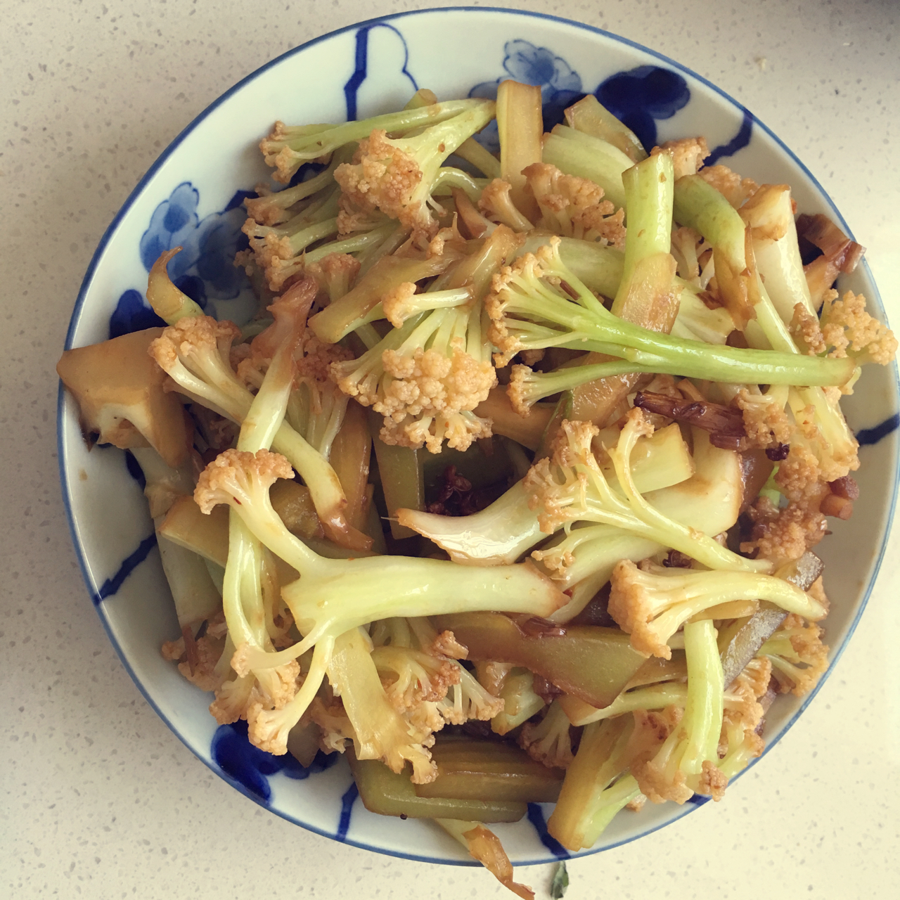很“浪费”米饭的家常菜之一-------干锅菜花