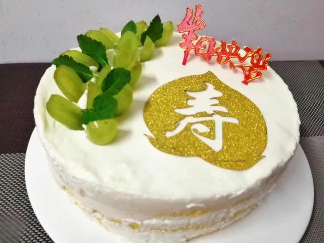 不用抹面、新手友好的青提奶油蛋糕