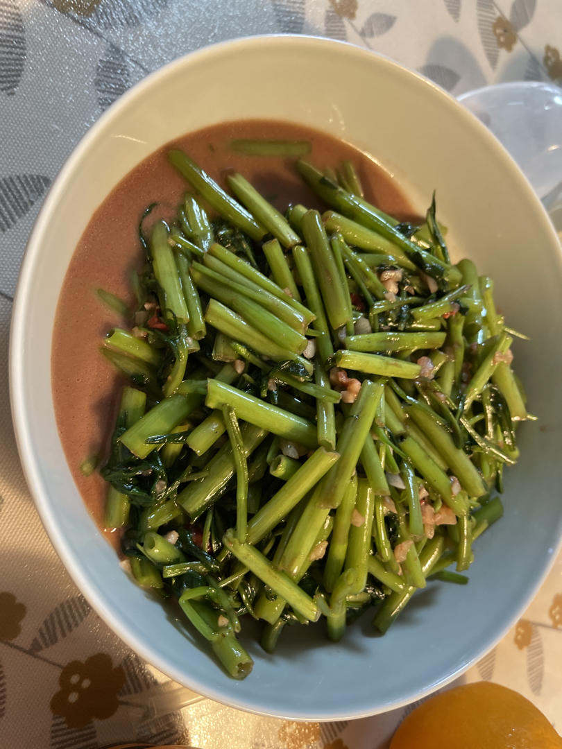 蒜蓉腐乳空心菜（食堂师傅教的）
