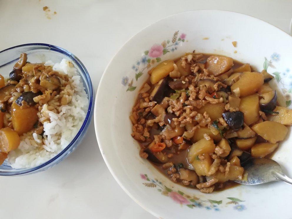 ㊙️香菇土豆肉沫拌饭❗️比外卖还好吃
