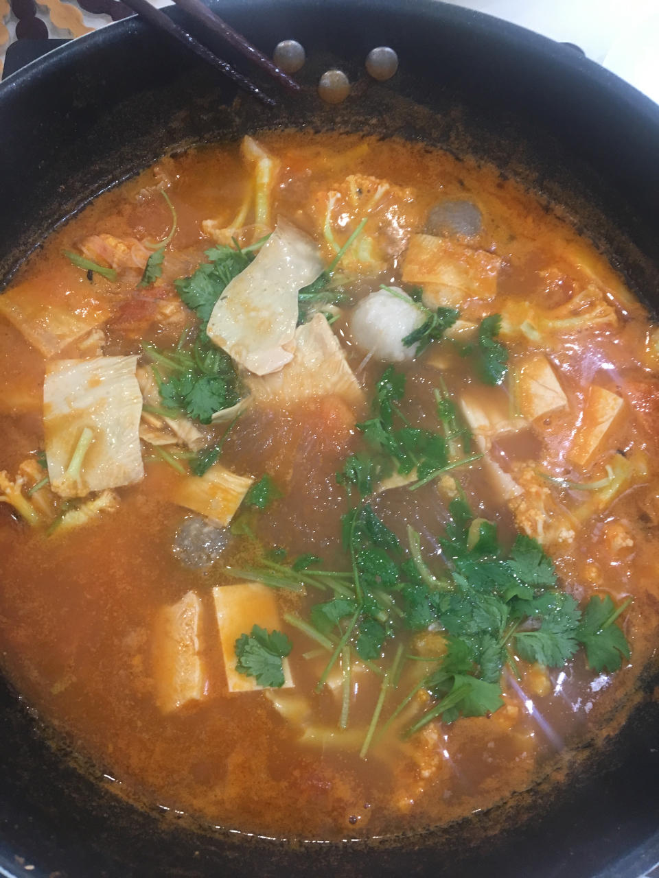 六颗番茄🍅火锅汤底