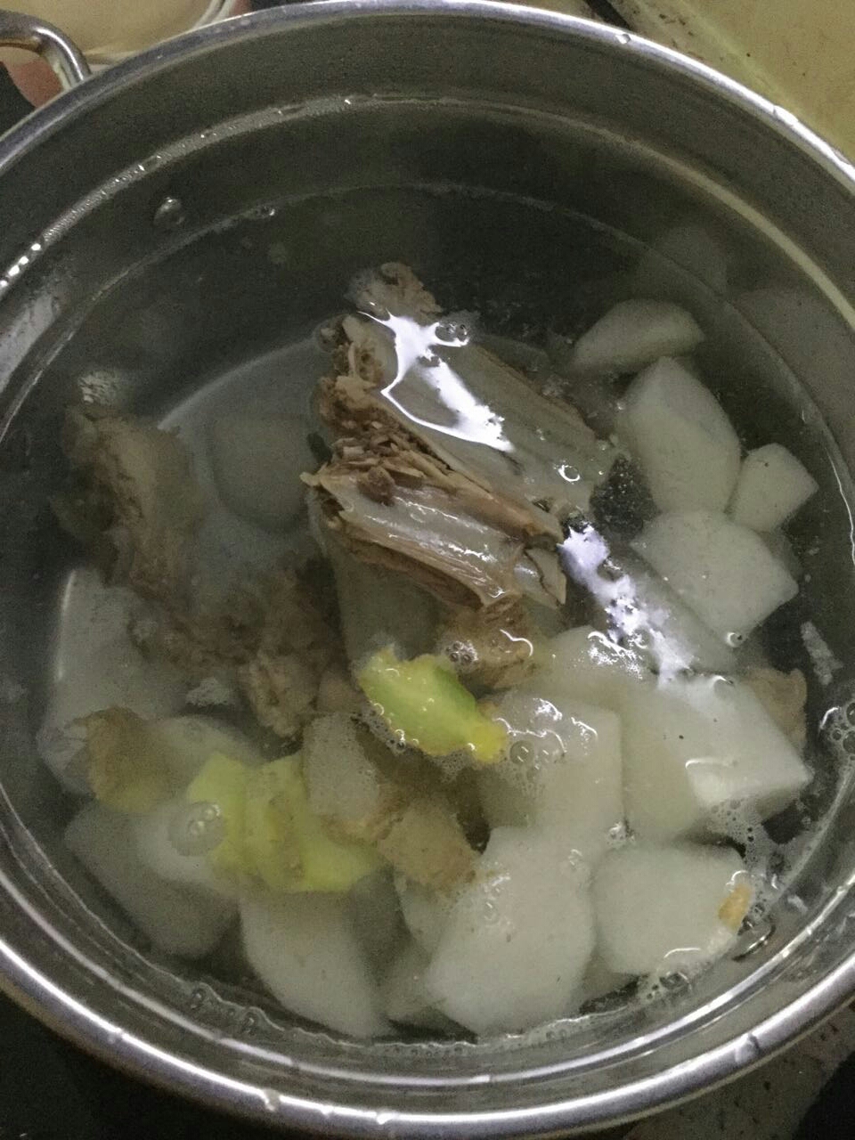 清炖羊排萝卜汤的做法 步骤4
