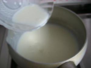 【只需牛奶的】冰激凌超简版的做法 步骤3