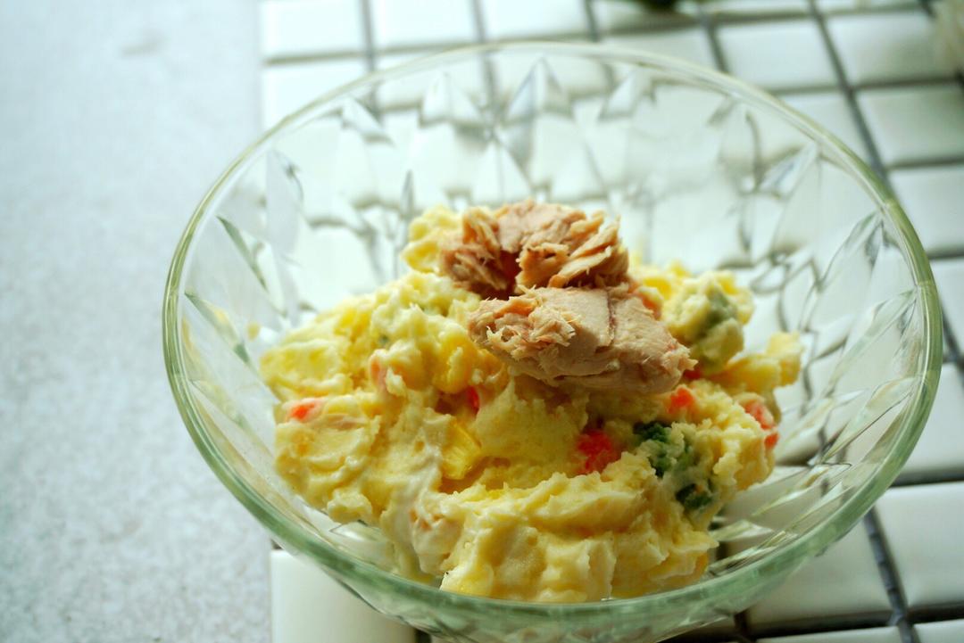 金枪鱼土豆泥沙拉