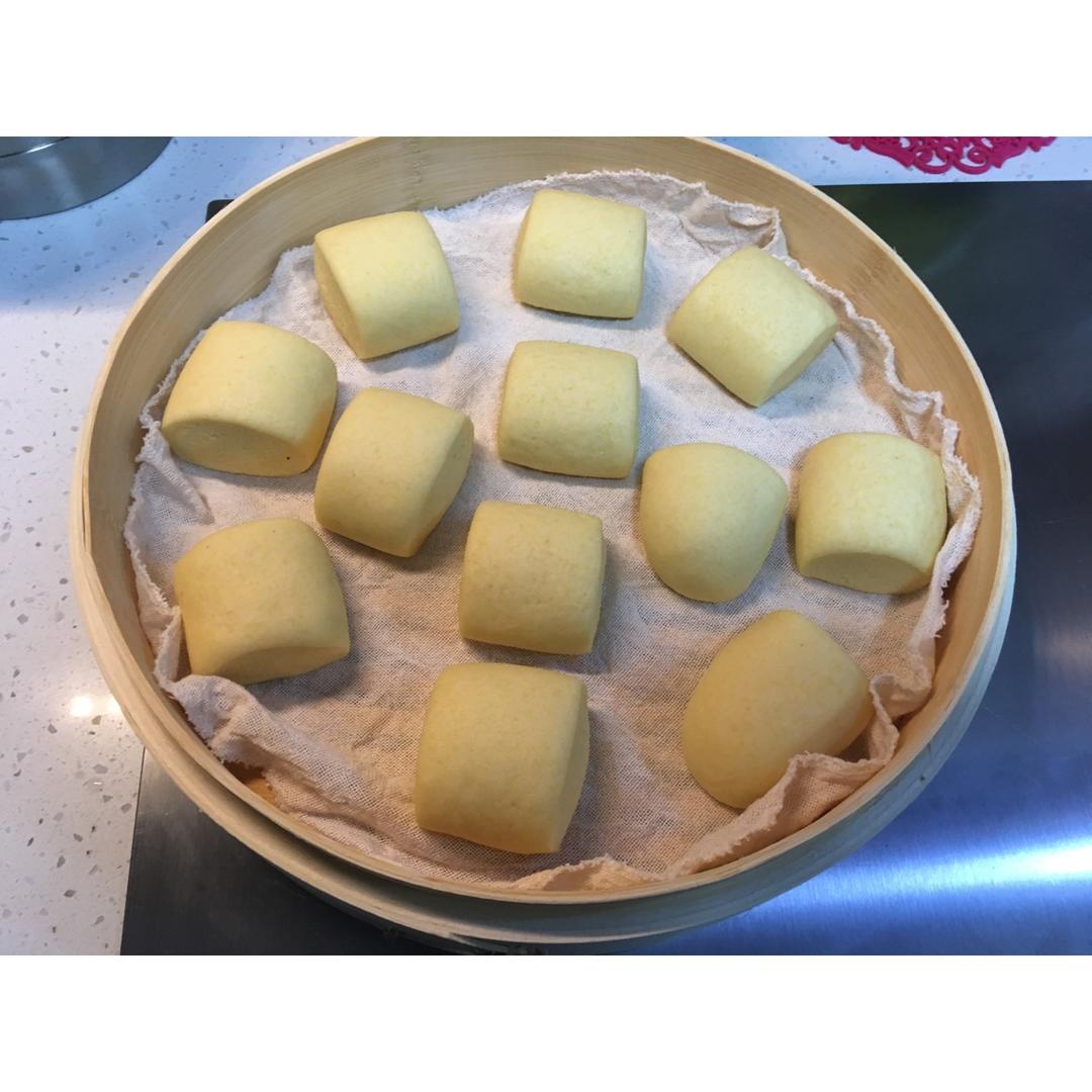 奶香玉米面馒头