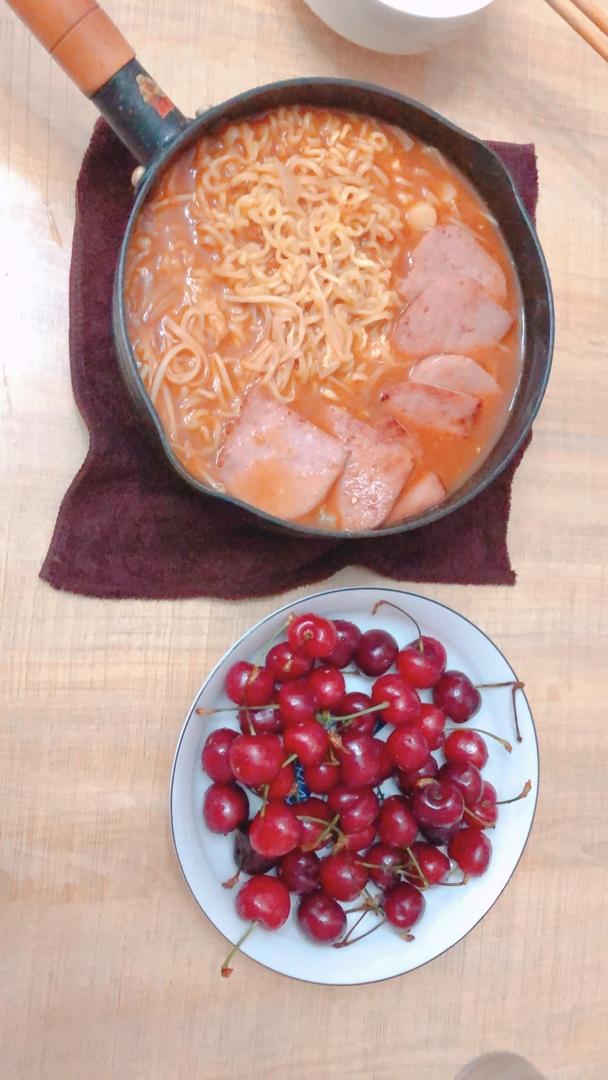 韩国部队锅拉面锅（超好吃）