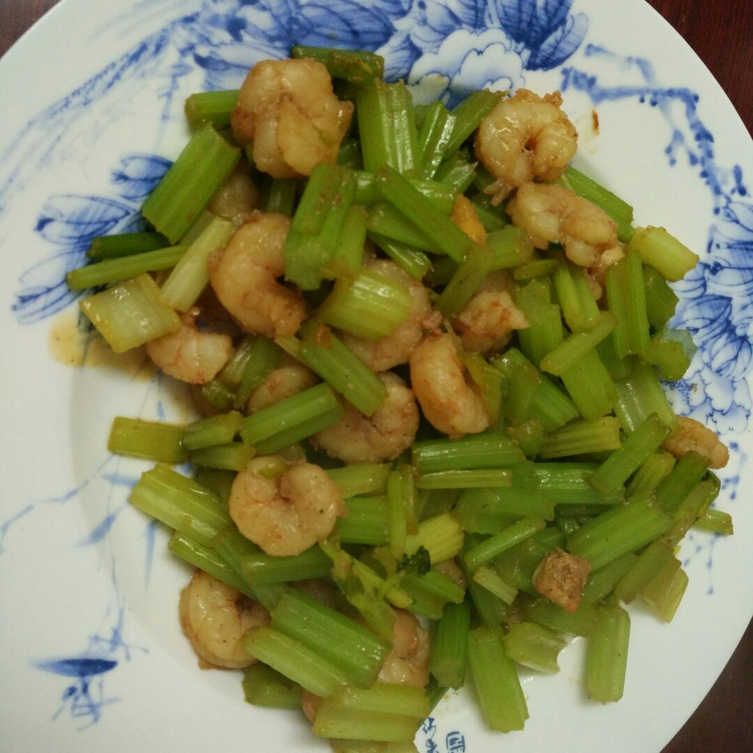 西芹虾仁