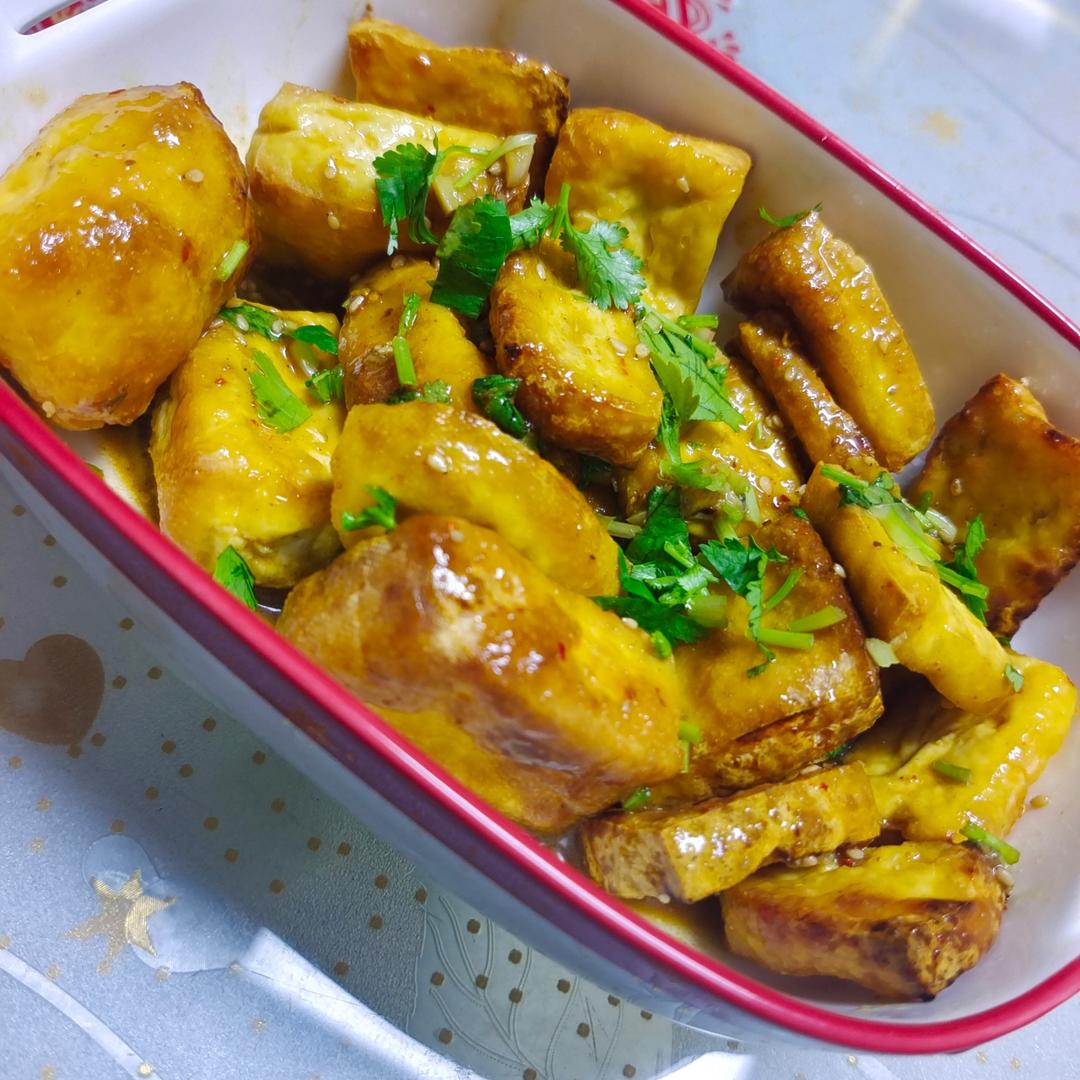 直逼夜市臭豆腐～空气炸锅烤豆腐（附灵魂蘸酱）