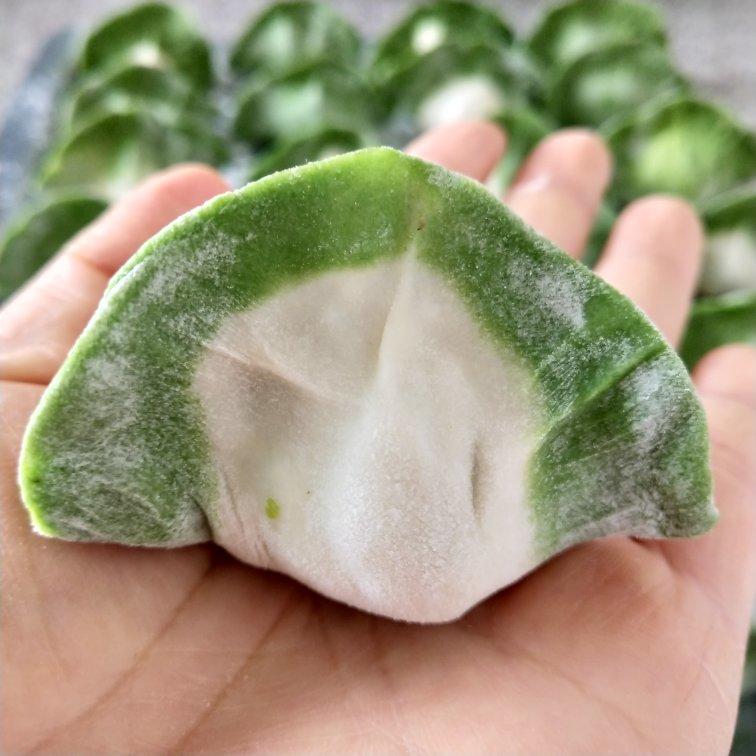 翡翠白玉白菜饺子详细版（附翡翠白玉白菜饺子包法，翡翠白玉饺子皮两种制法，面包机和面，翡翠白玉烧卖，各种馅料搭配）