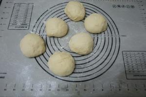 汤种椰蓉酥粒面包的做法 步骤8