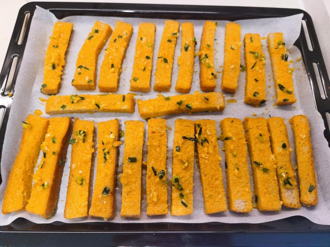 超低卡❗️蒜香全麦吐司条｜不怕胖小零食～