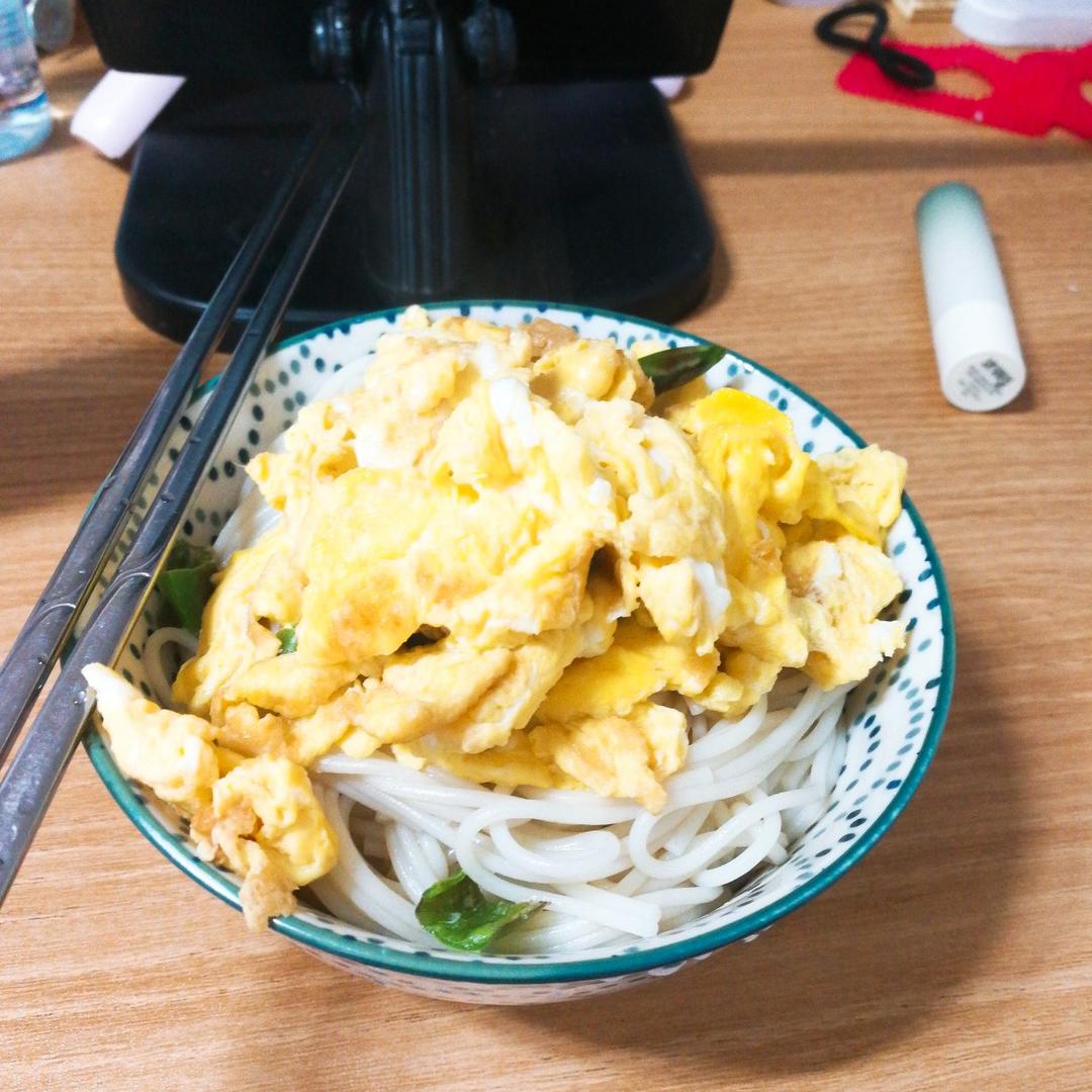 青椒/尖椒鸡蛋打卤面