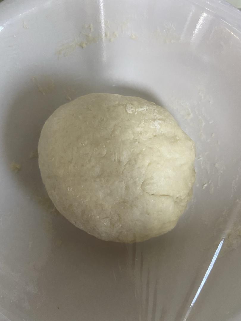 只需一次发酵---松软奶香香肠包