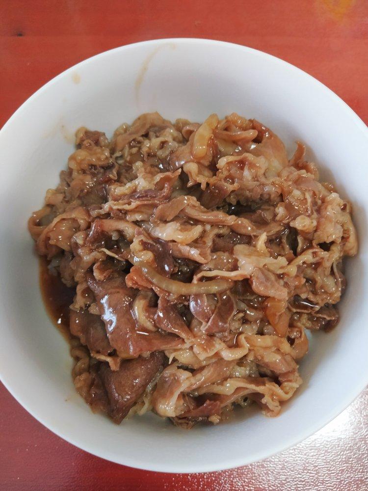 肥牛饭