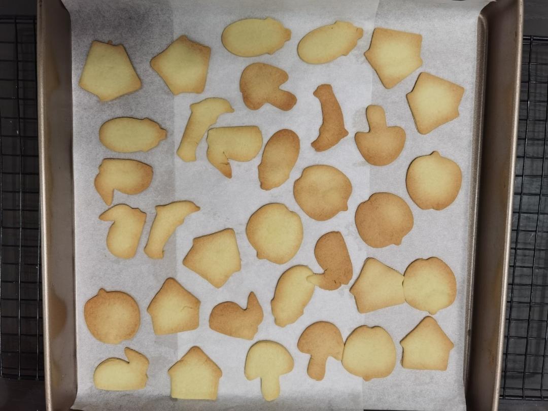 用中筋面粉也能做出酥脆饼干