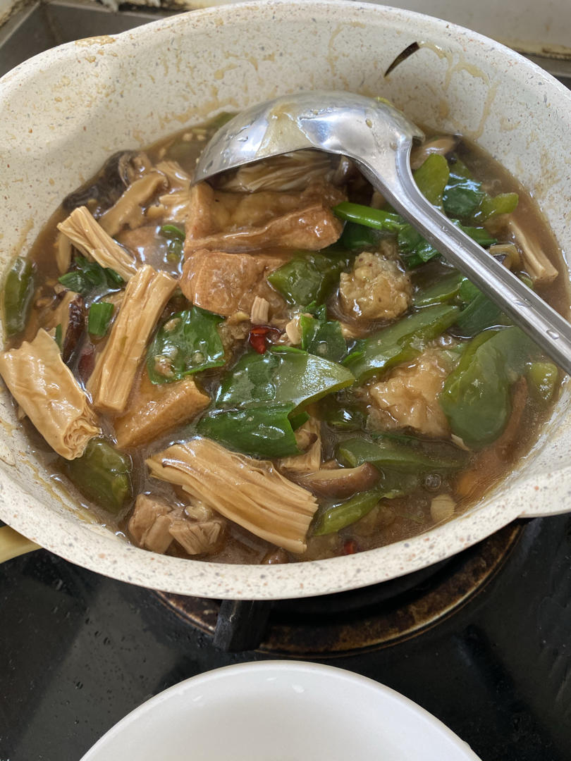 简单好味一锅焖【家常豆腐煲】，热乎又下饭！
