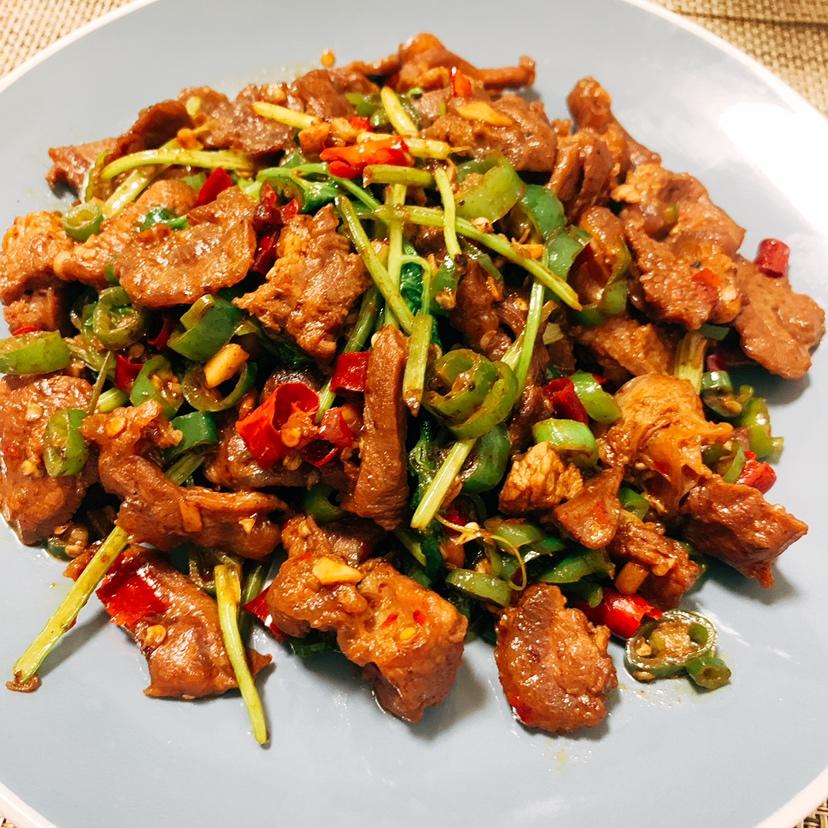 小炒牛肉