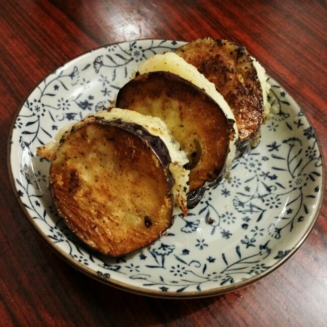 香煎土豆泥茄盒