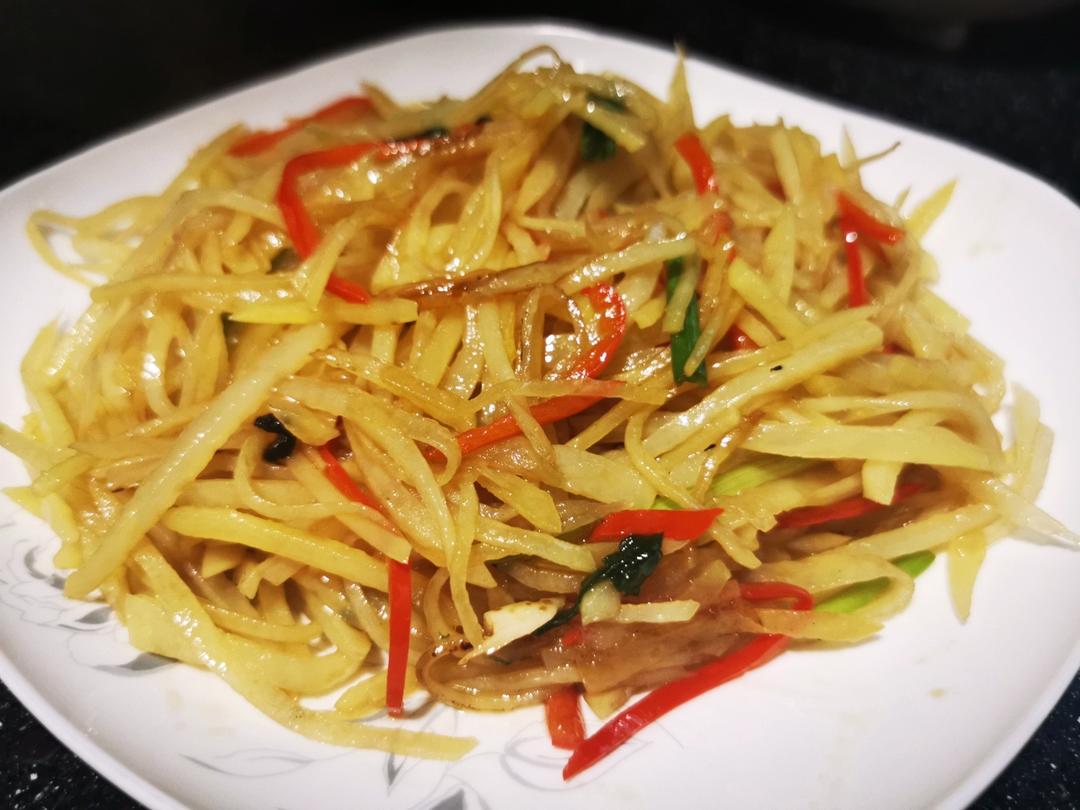 在家也能做出馆子味儿的醋溜/炝炒/酸辣土豆丝（就是那道看似简单，实则步步玄机的土豆丝）