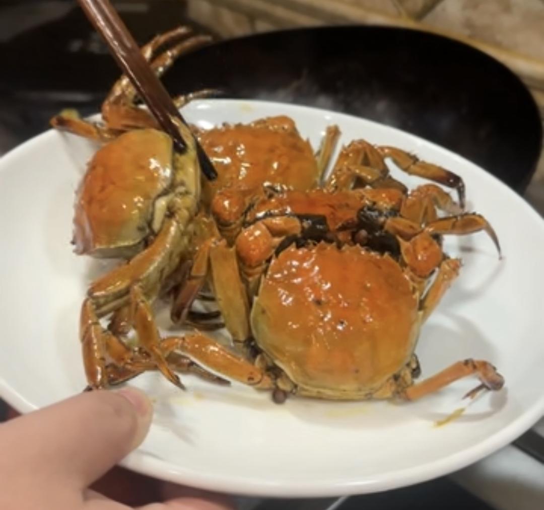 酱油焖蟹的做法