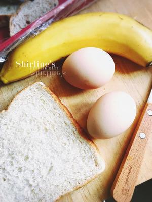 香蕉吐司鸡蛋卷（宝宝1岁半+辅食）的做法 步骤1