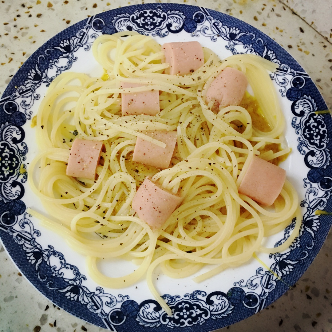 咖喱芝士穿肠意面