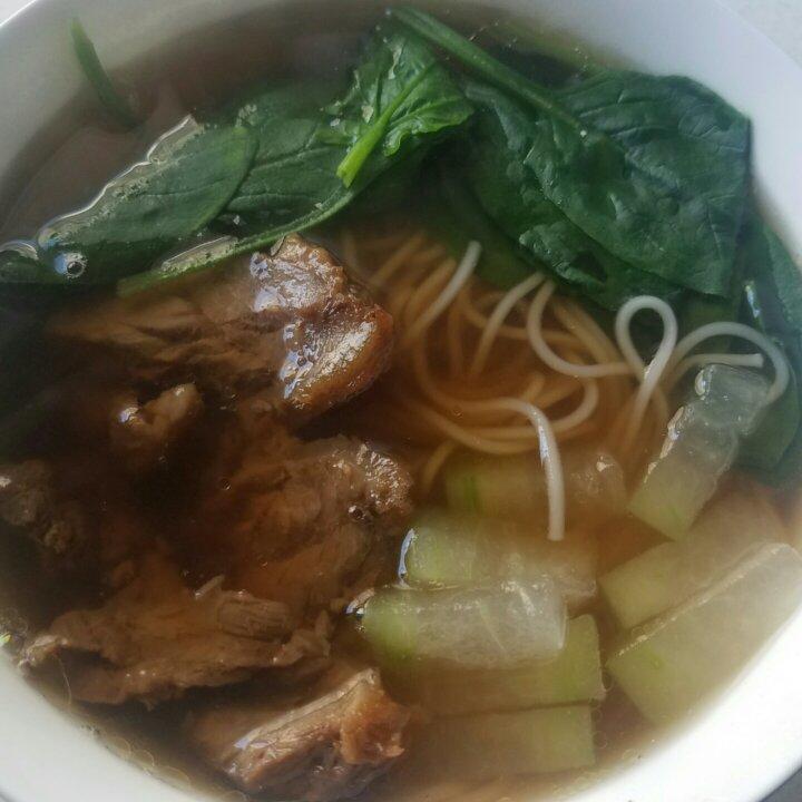 我的一人食：酸汤挂面