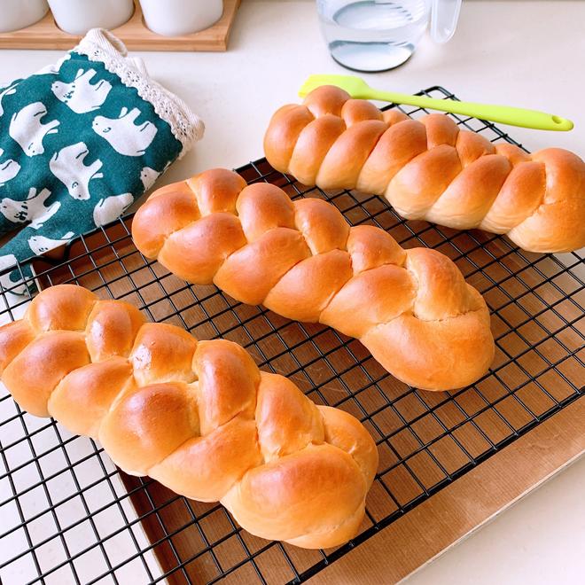 “小芳”面包的做法