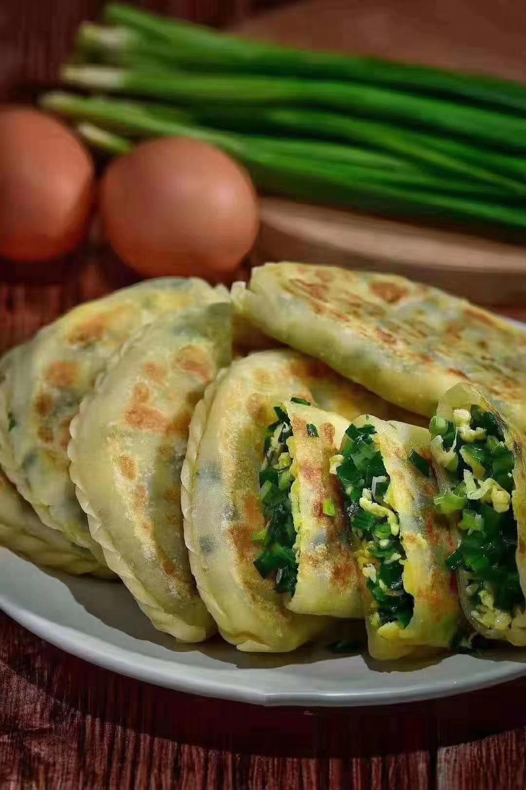 是个人都会做的韭菜盒子，外酥里嫩，满口留香