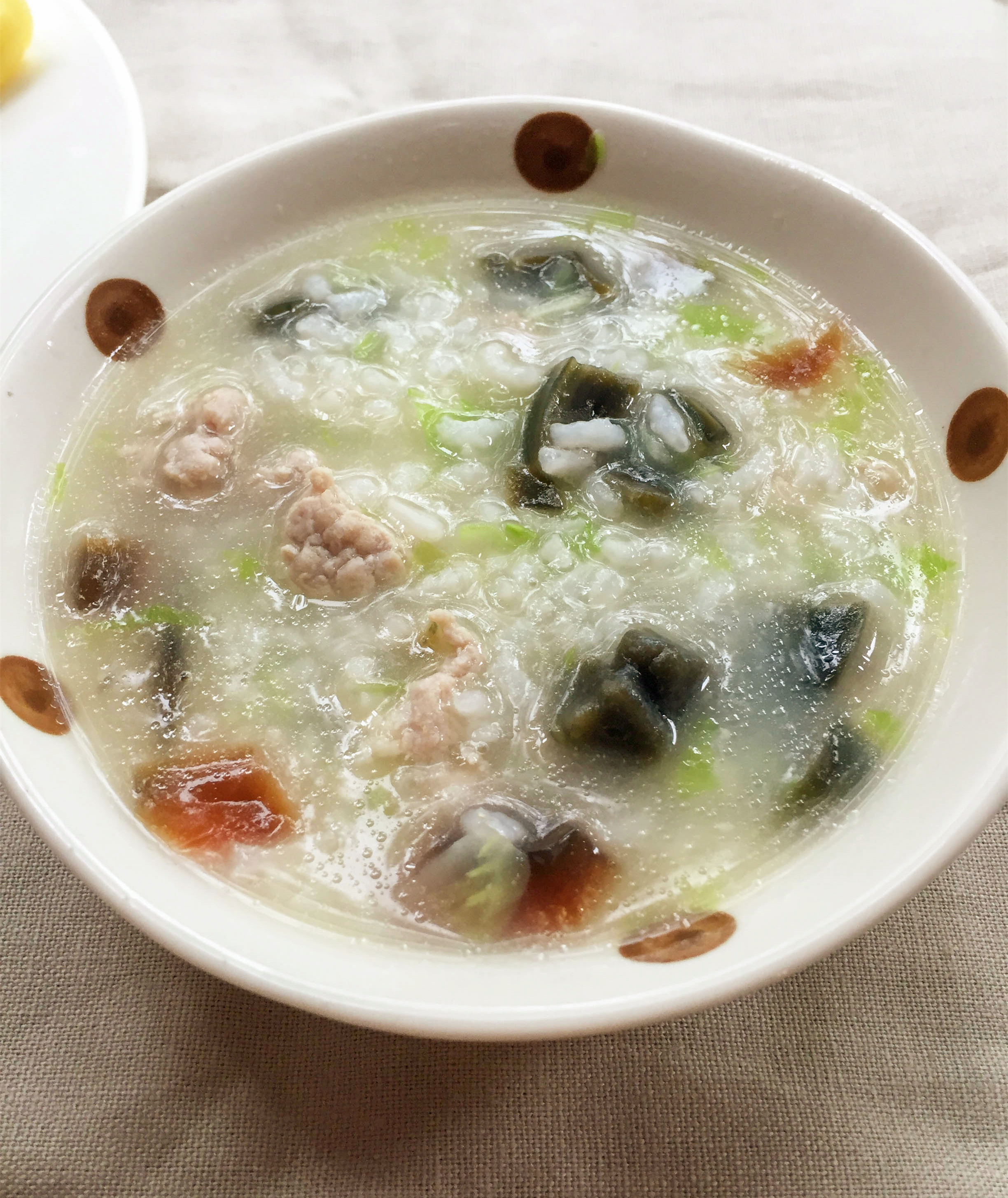 十五分钟快手之香滑皮蛋瘦肉粥(附五分钟电饭煲电压力锅更快捷方法)
